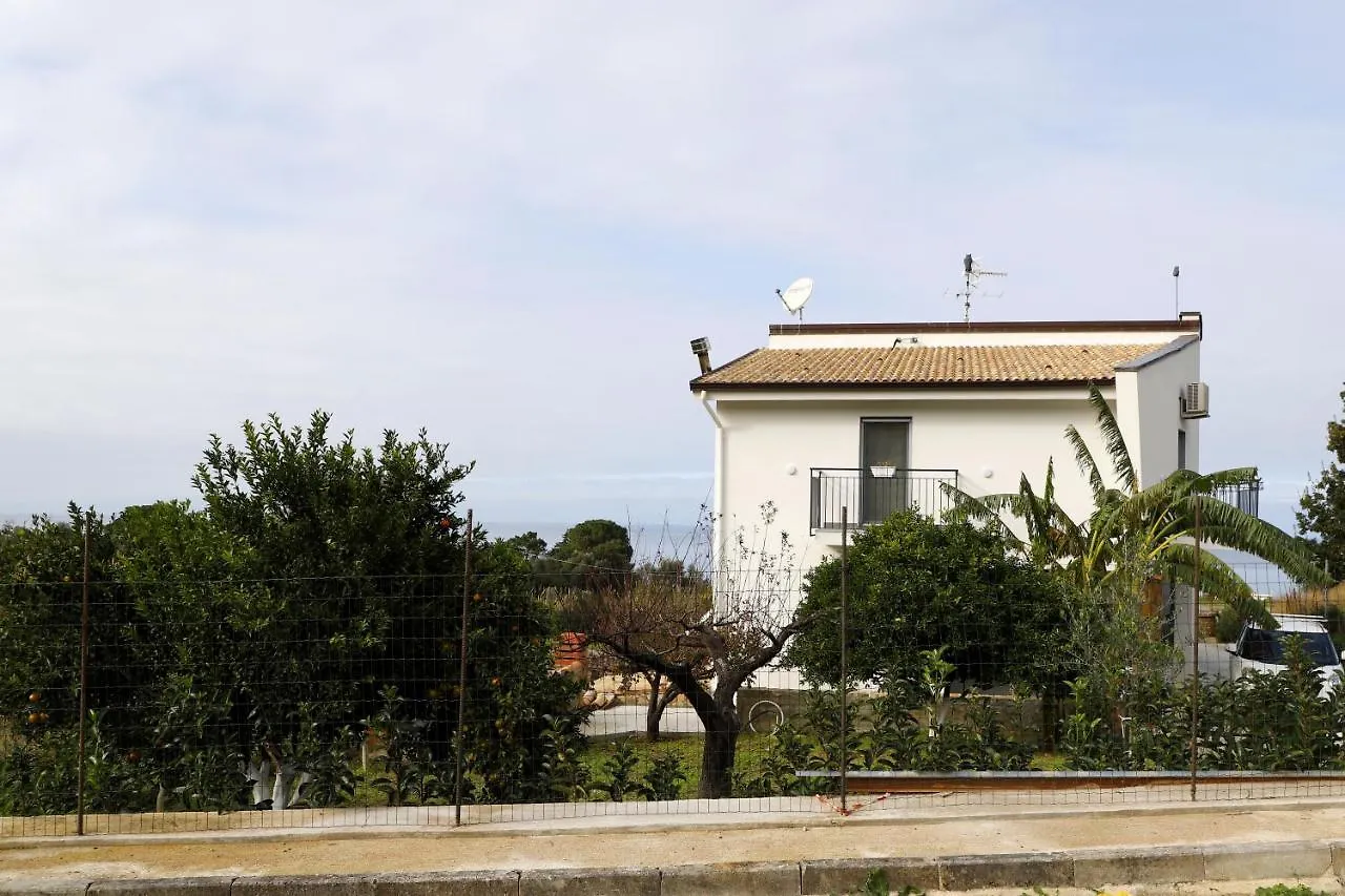 Frühstückspension Bed and Breakfast Assabinirica Acquedolci Italien